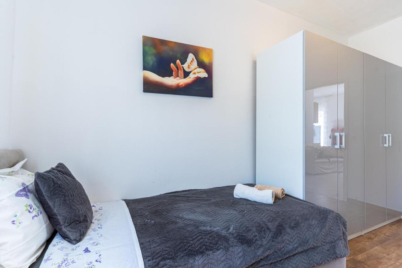 Tatjana Ii Apartment *